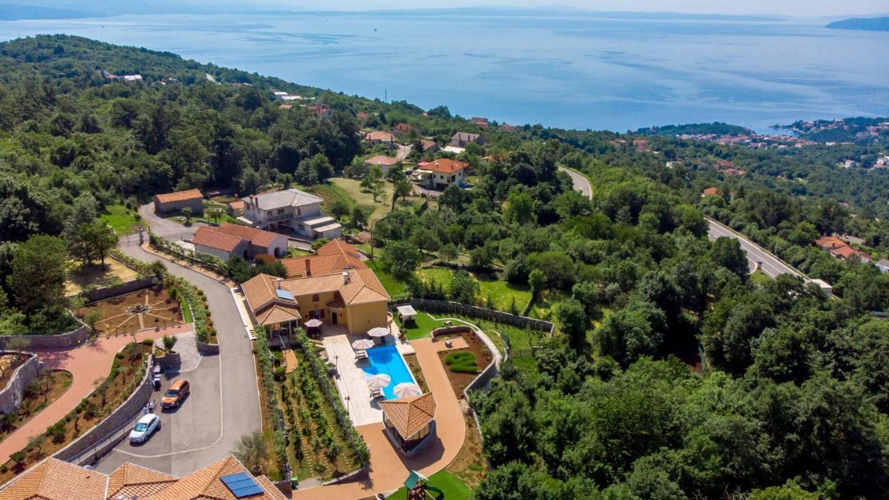 Apartments Villa Bv Opatija Exteriér fotografie